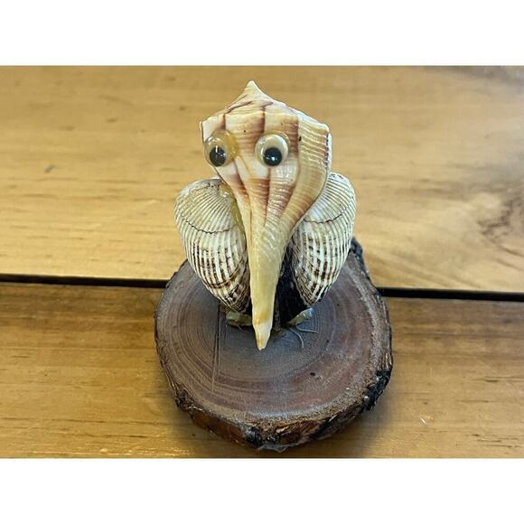 Vintage Novelty Knick-Knack. Bird made out of sea shells on wood. Beach Nautical - Picture 2 of 9